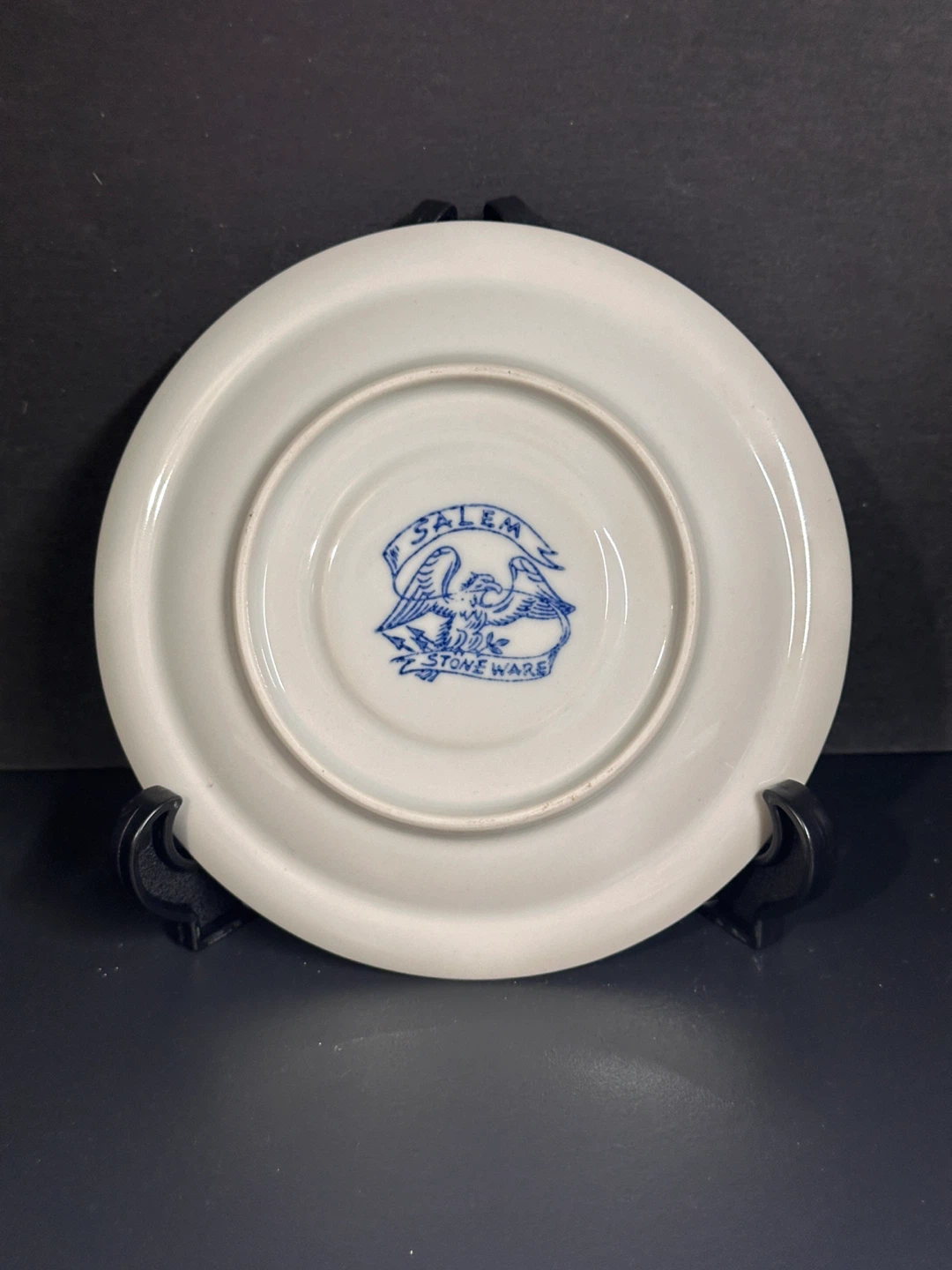 3 Vintage Salem Stoneware Dinner Plate Georgetown Eagle Pattern - photo 5