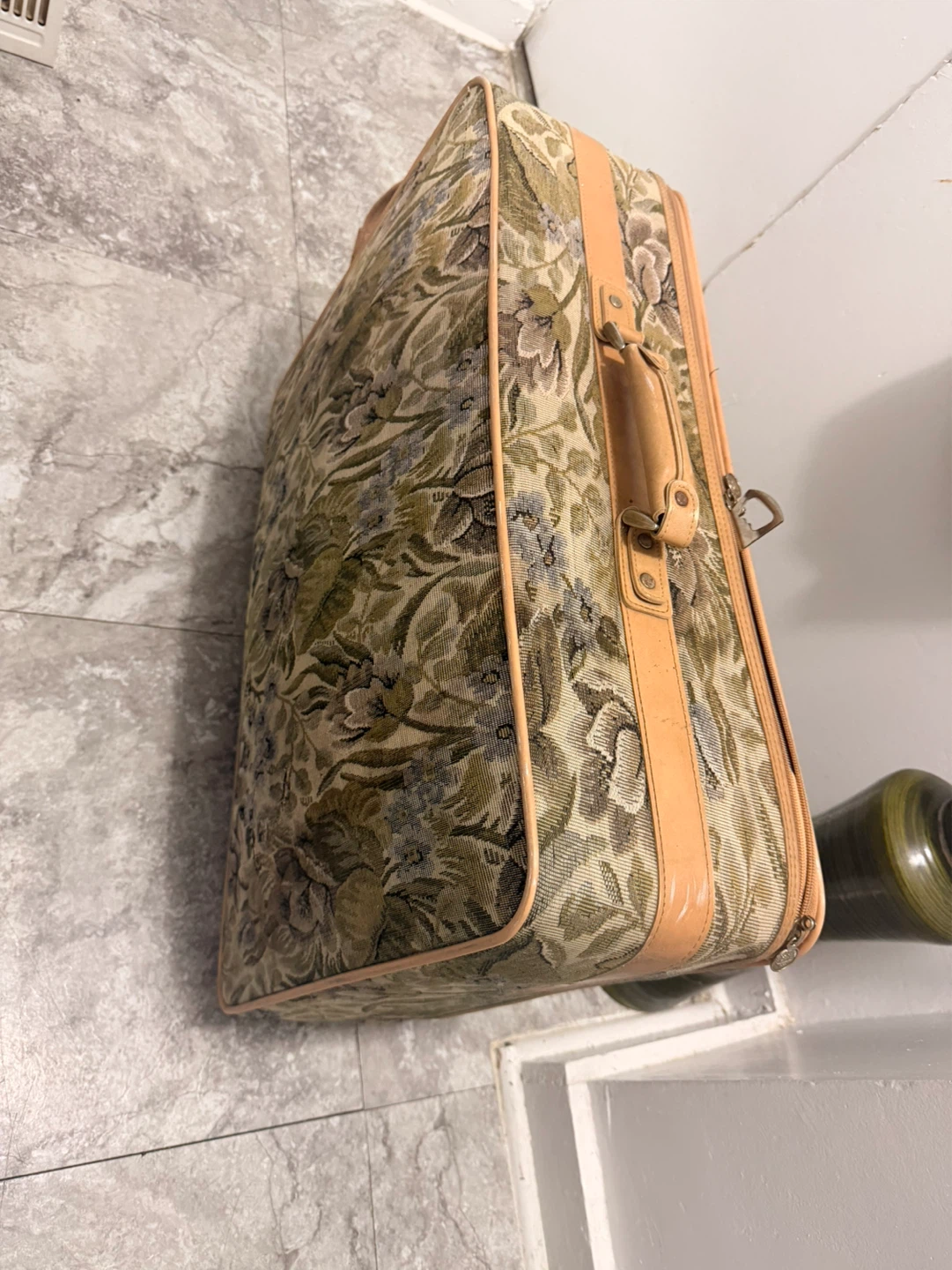 French West Indies Suitcase - photo 4