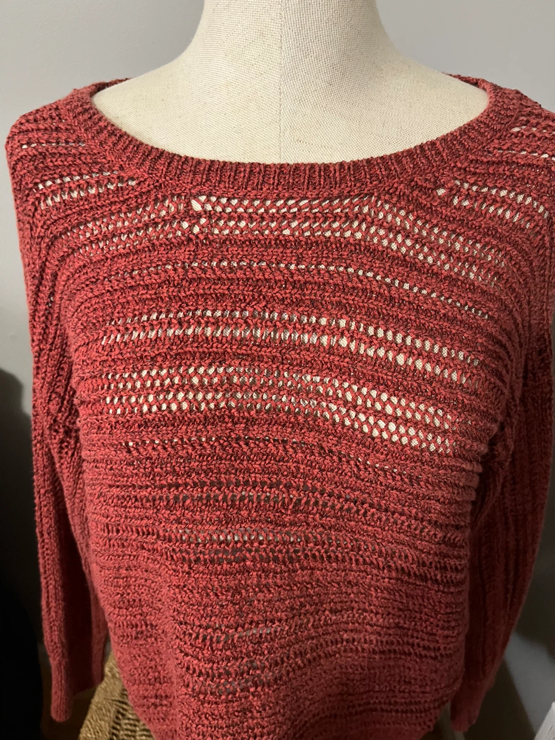 Large Women's Red Knit Sweater - photo 5