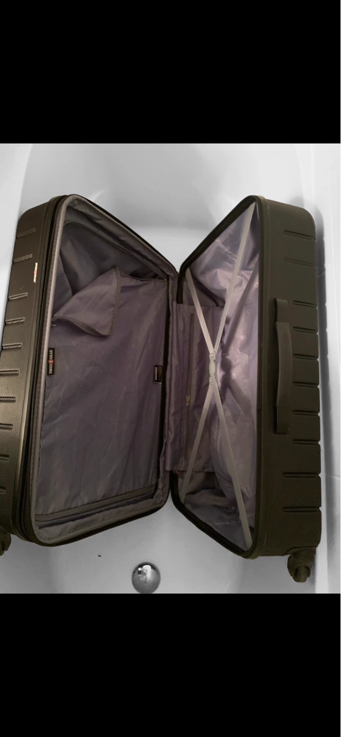 “SWISS GEAR” Hard Black Large Suitcase - photo 5