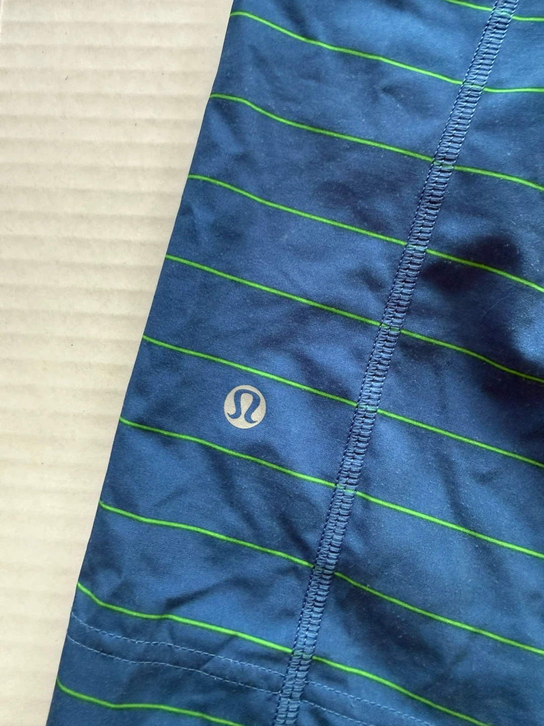 Lululemon Men's Blue Athletic Shorts - photo 4