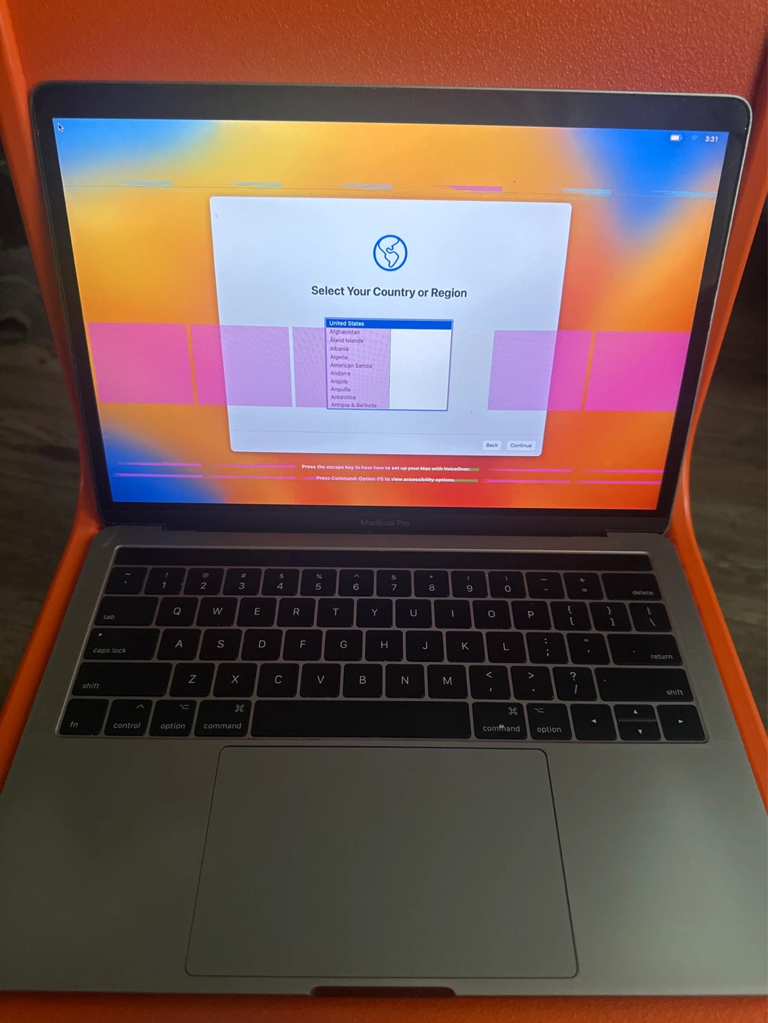 Apple MacBook Pro Laptop - photo 2
