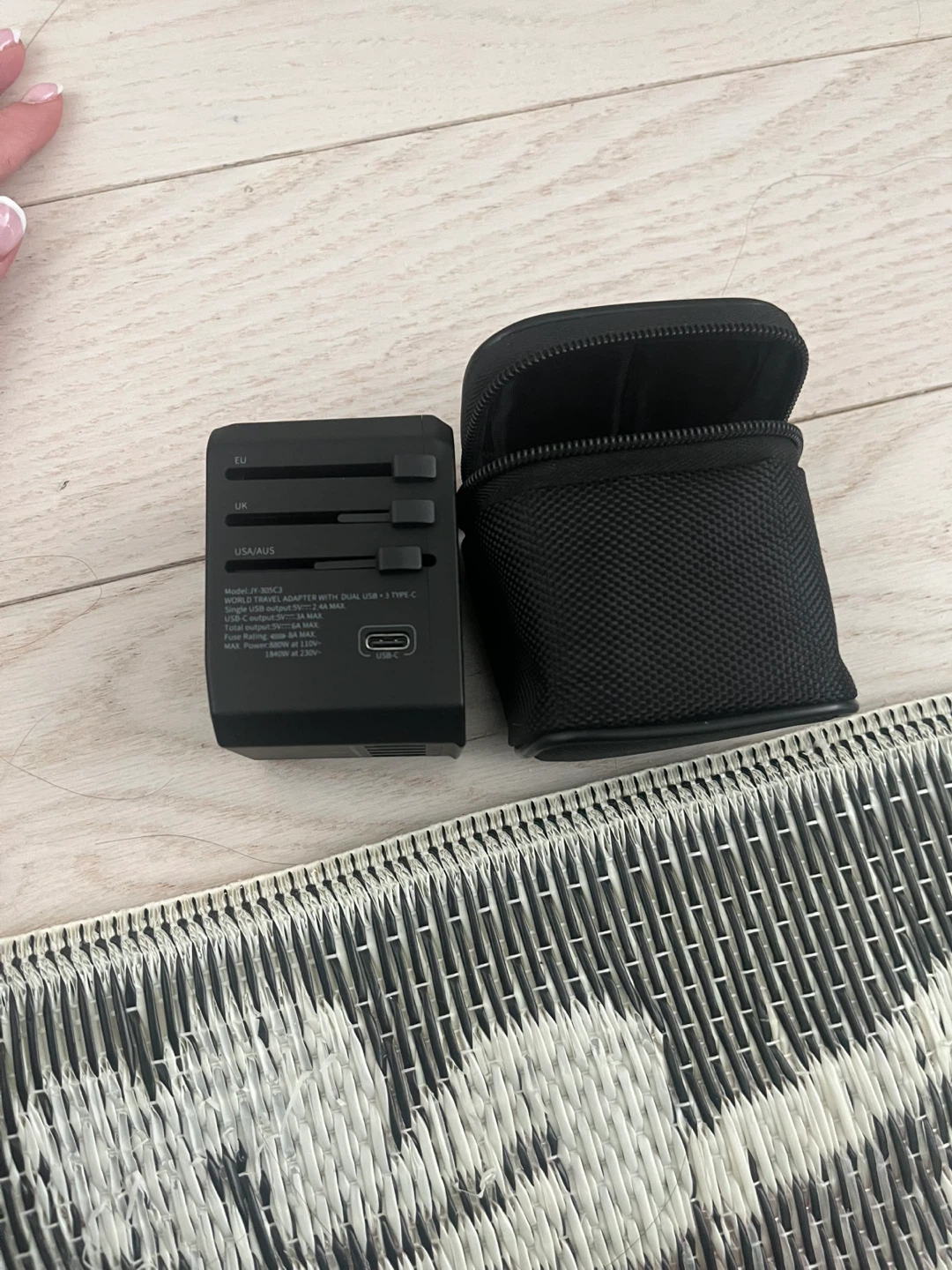 Universal Travel Adapter with 3 USB Ports and 1 Type-C - photo 4
