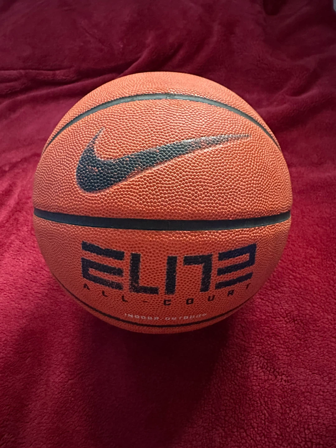 Nike Elite All Court Basketball - Size 7