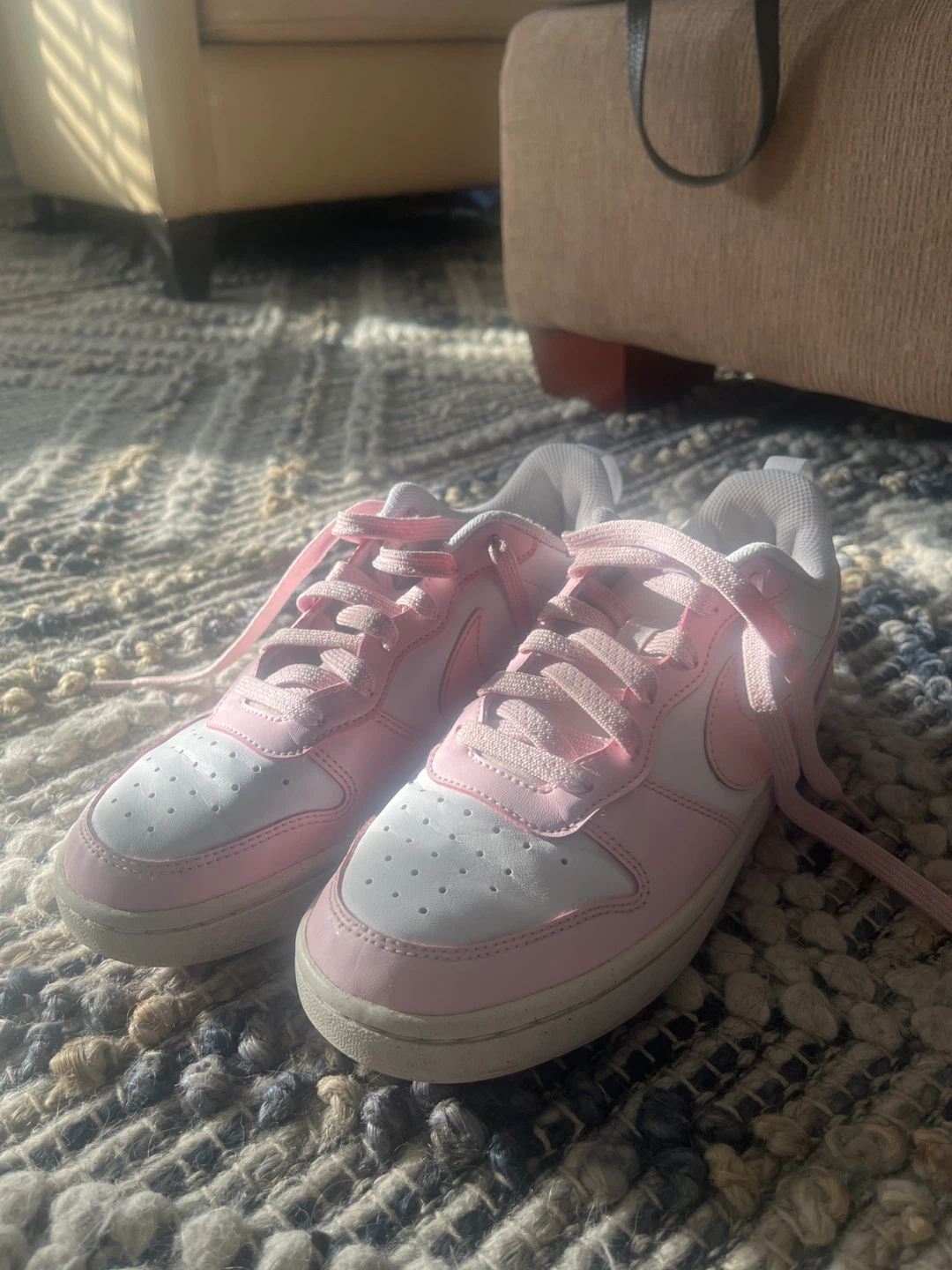 Nike Women's Pink and White Sneakers - photo 3