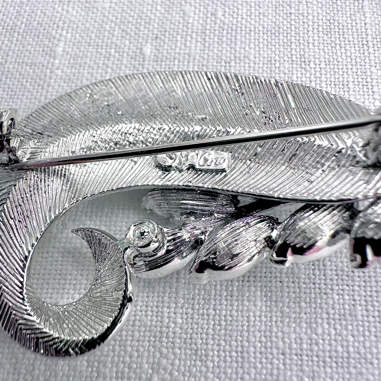Vintage Coro Austrian crystal brooch - photo 3