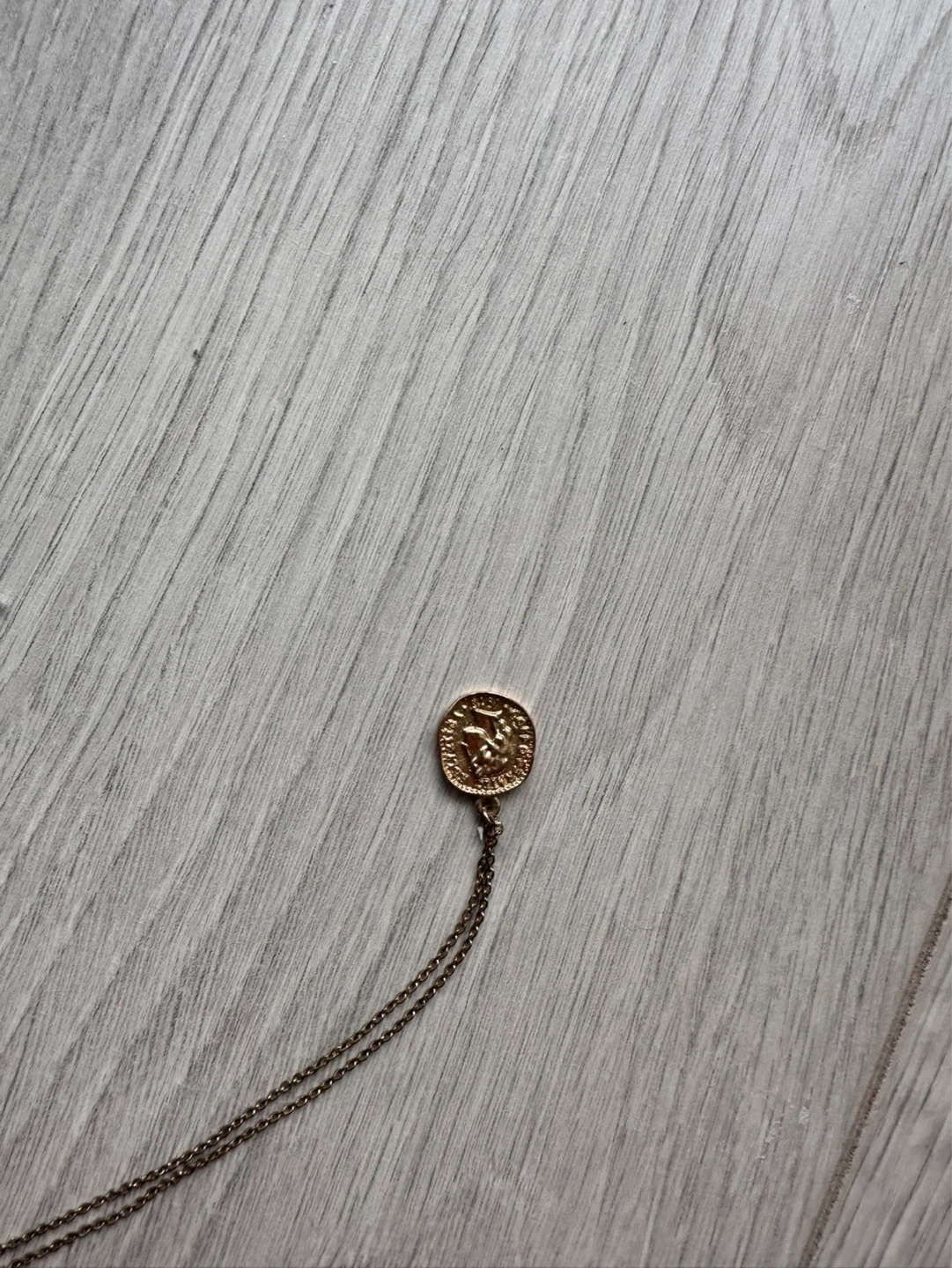 Gold tone pendant necklace with coin detail - photo 2