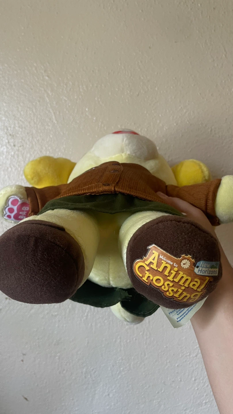 Build A Bear - Animal Crossing Isabelle Plush Toy - photo 3