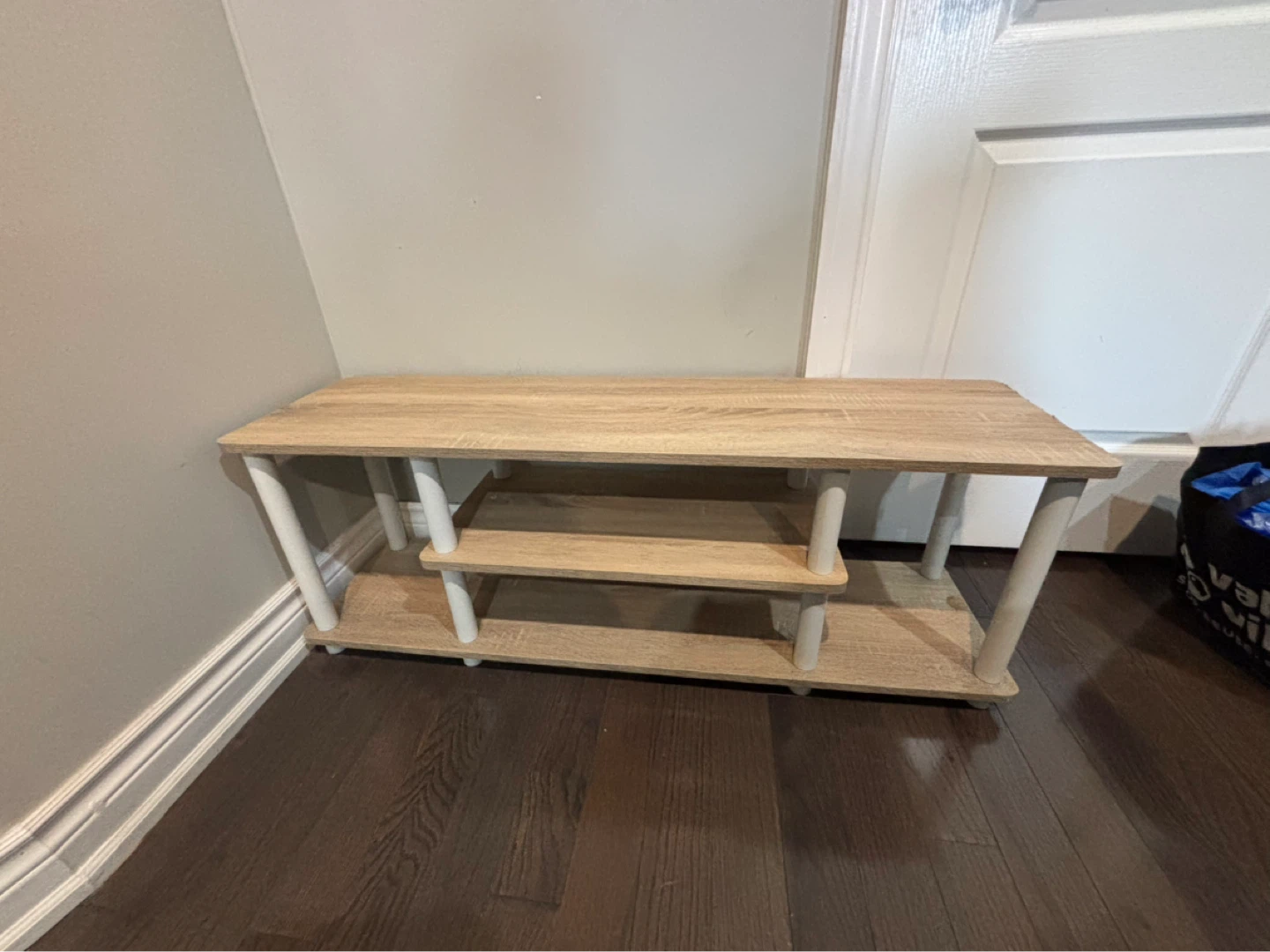 TV Stand/Media Unit - photo 2