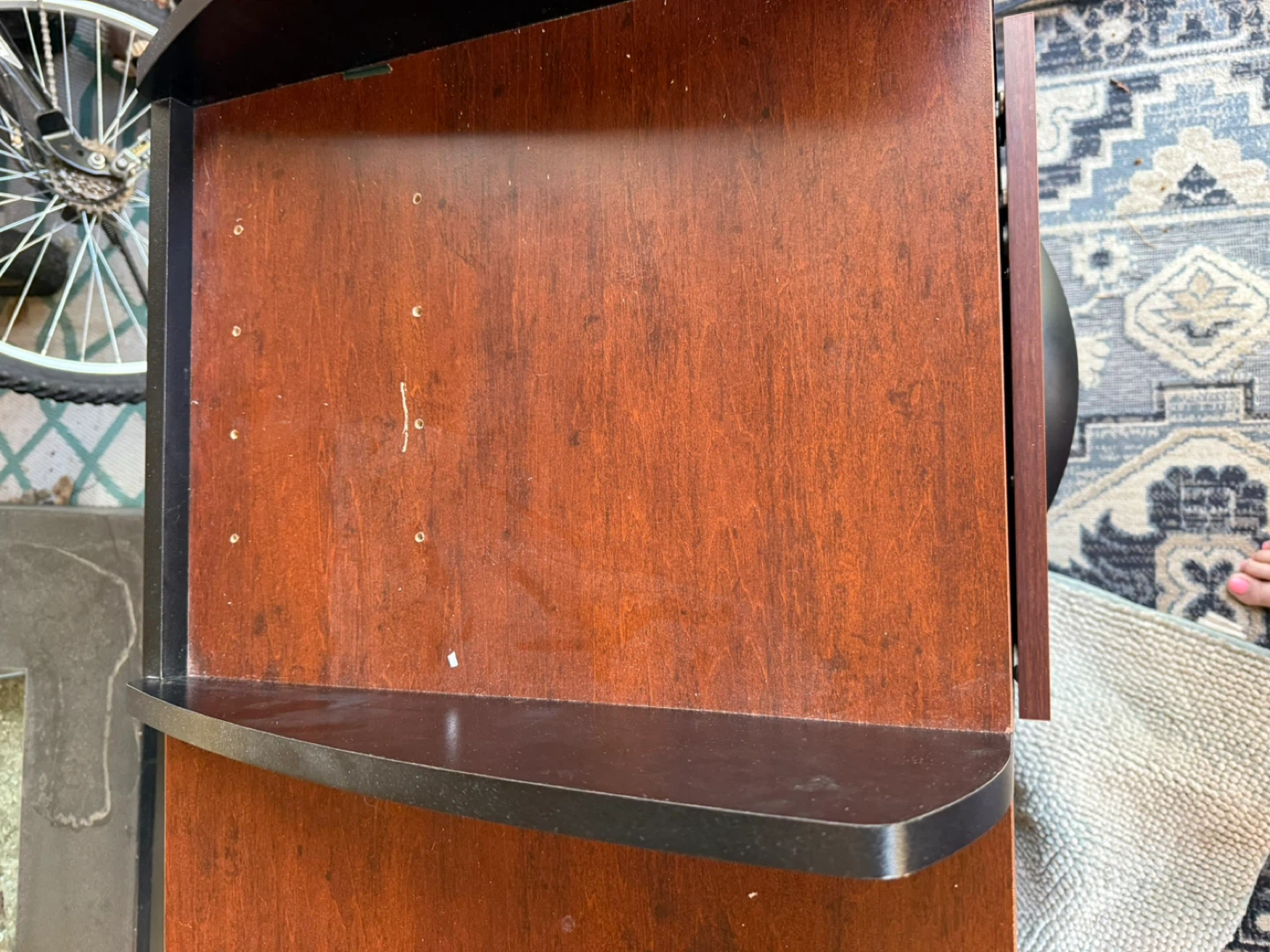 L-shaped desk with filing cabinet - photo 3