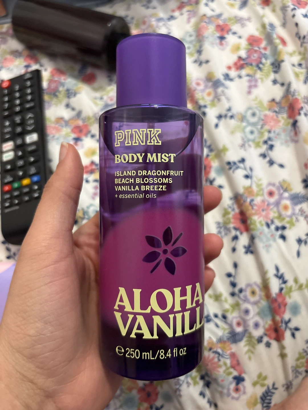 Victoria's Secret PINK Aloha Vanilla Body Mist 8.4 fl oz