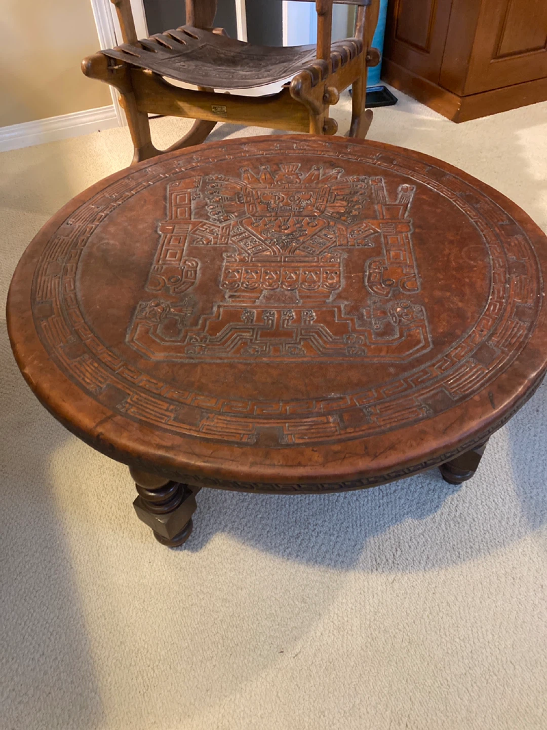 Vintage Embossed Leather Rocking Chair and Coffee Table Set - photo 2