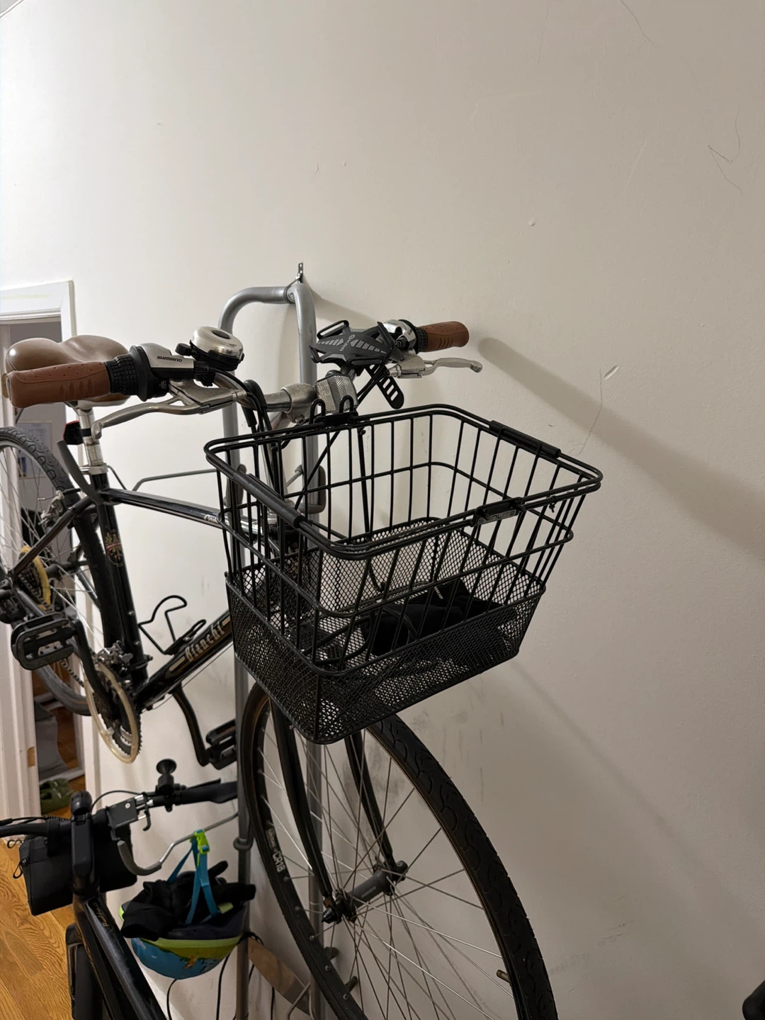 Bianchi Cruiser Bicycle with Front Basket - photo 3