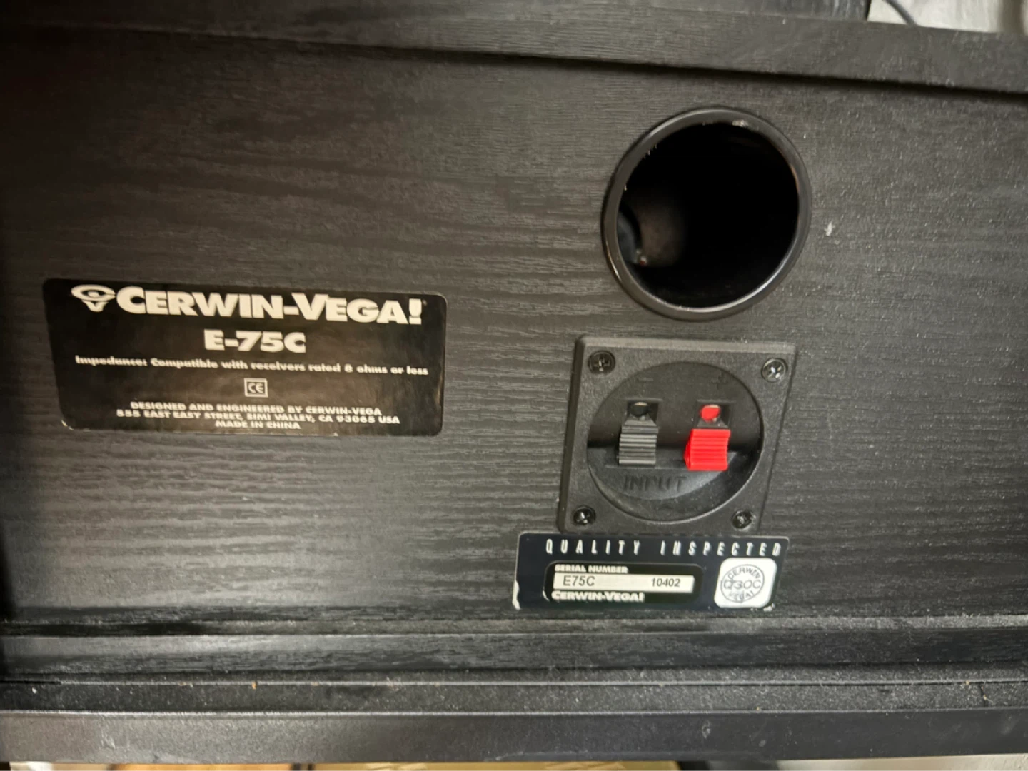 Cerwin-Vega Centre Speaker