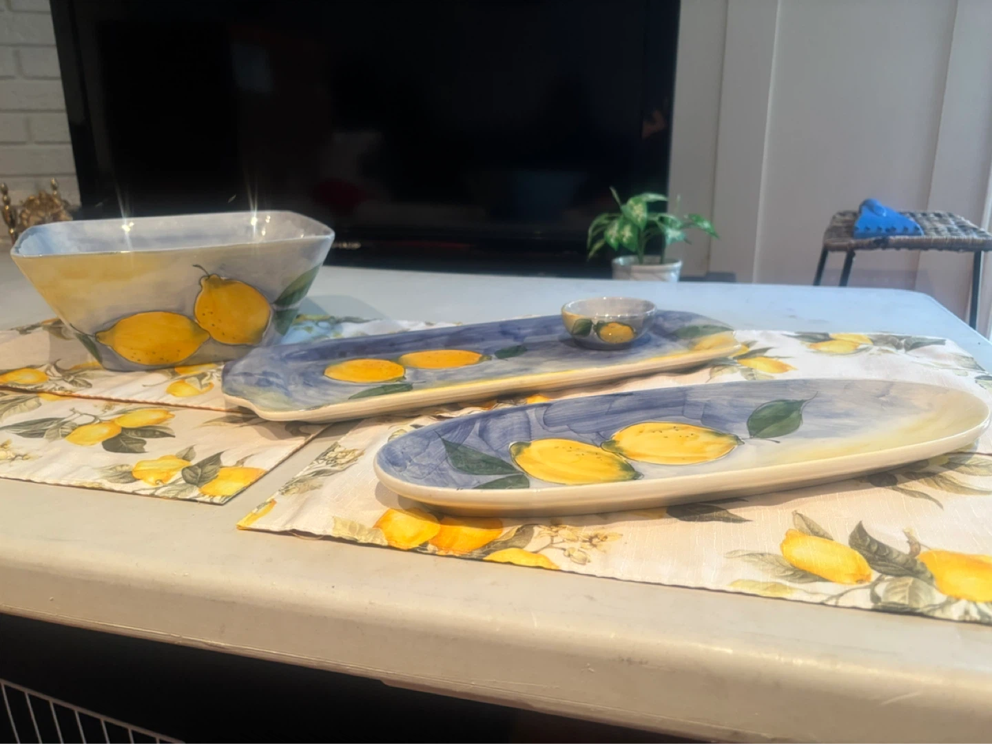 Farval Portugal Hand Painted Lemon Ceramic Set