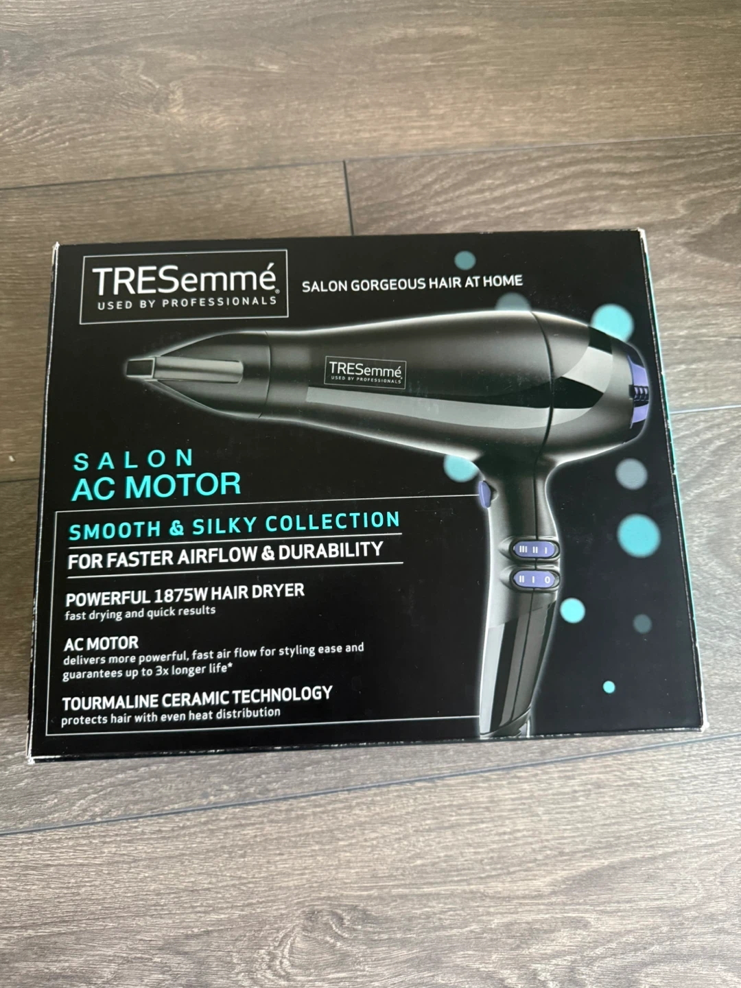 Hairdryer