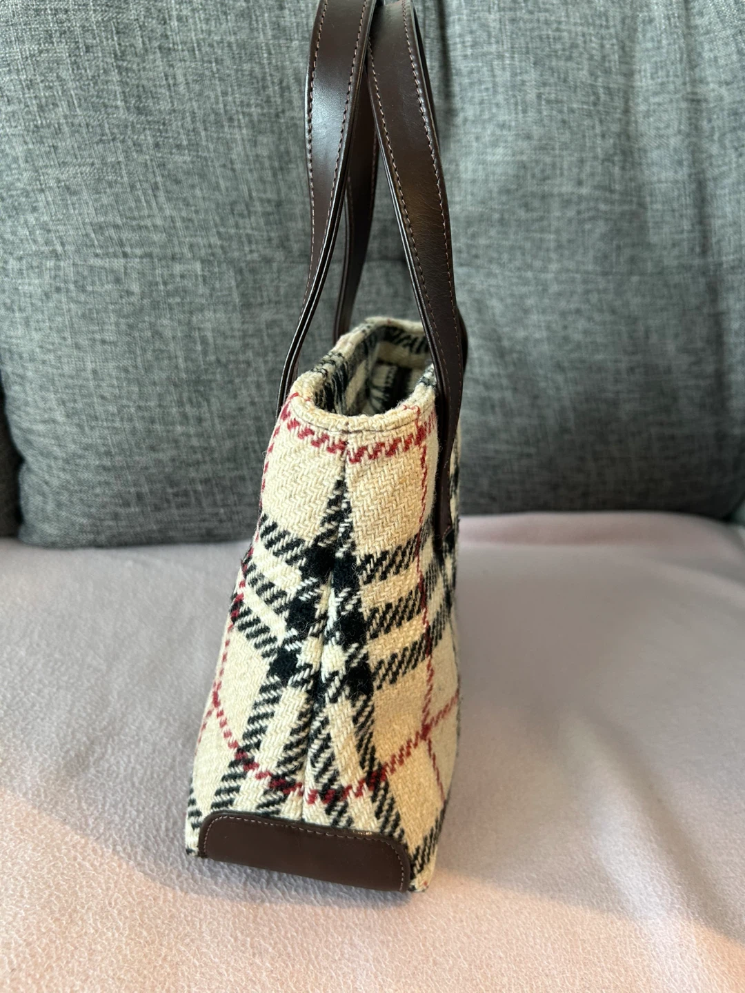 Burberry Hand  Bag - photo 2