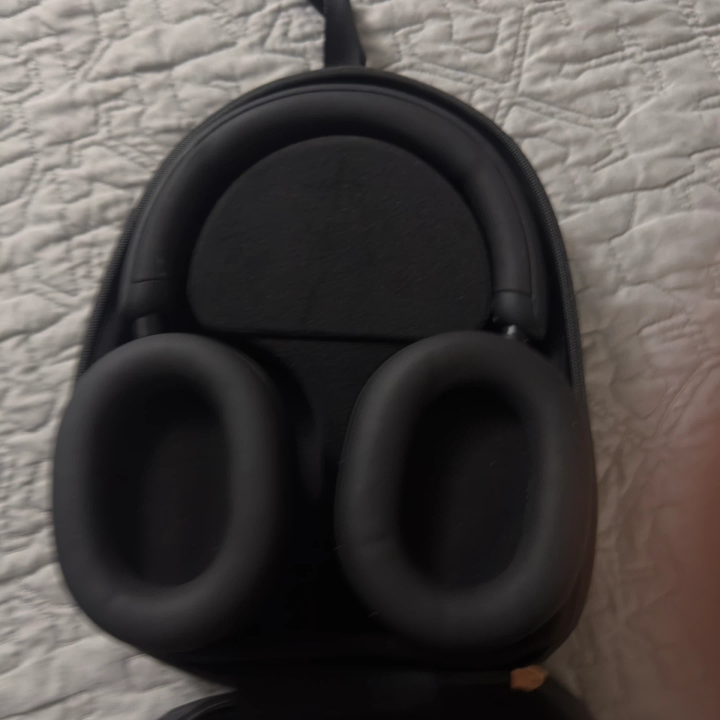 Sony WH-1000XM5 Wireless Noise Cancelling Headphones - photo 4