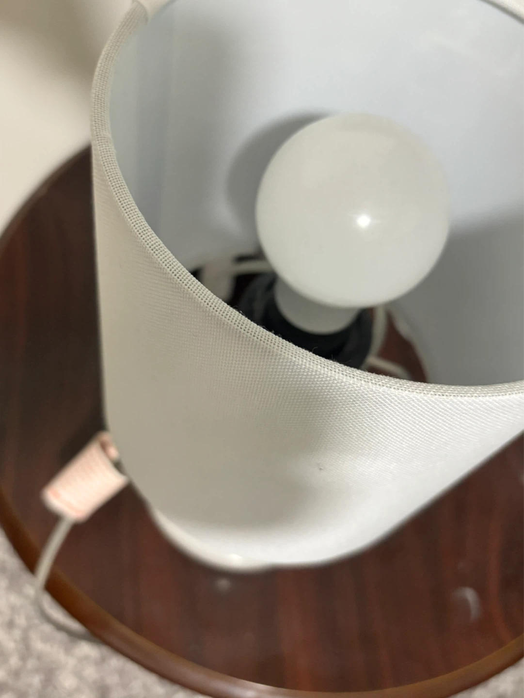 White Table Lamp - photo 2
