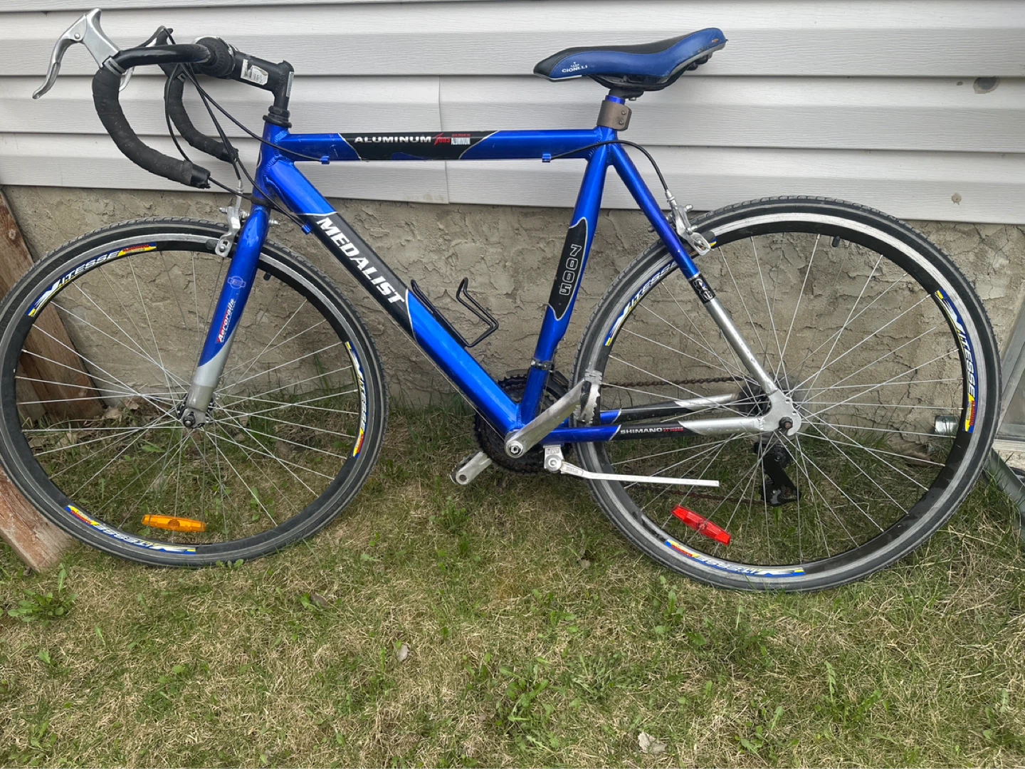 Blue Aluminium Medalist Road Bike