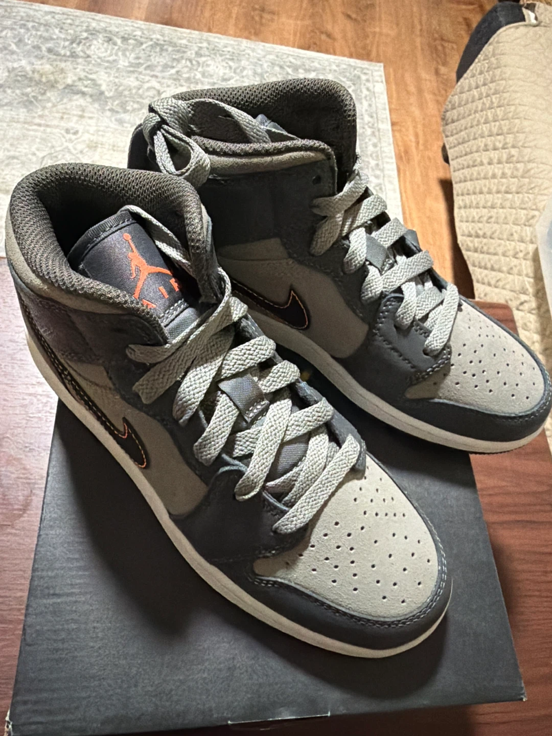 Nike Air Jordan 1 Mid SE BG Toddler Shoes