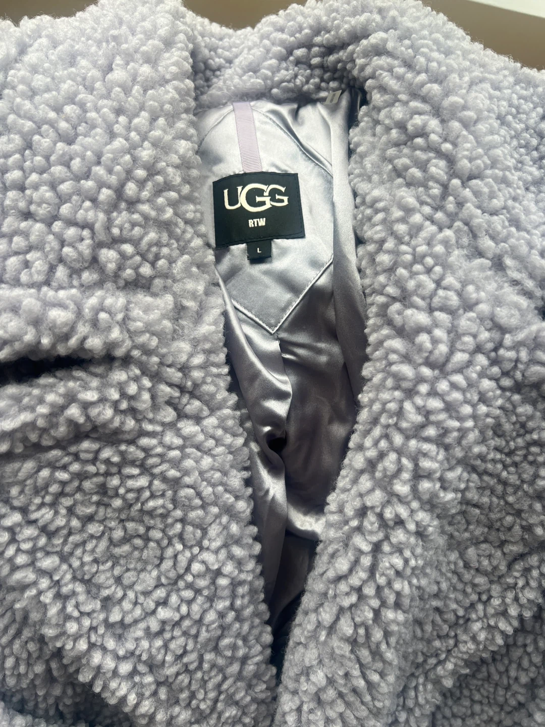 UGG RTW Teddy Coat Size L