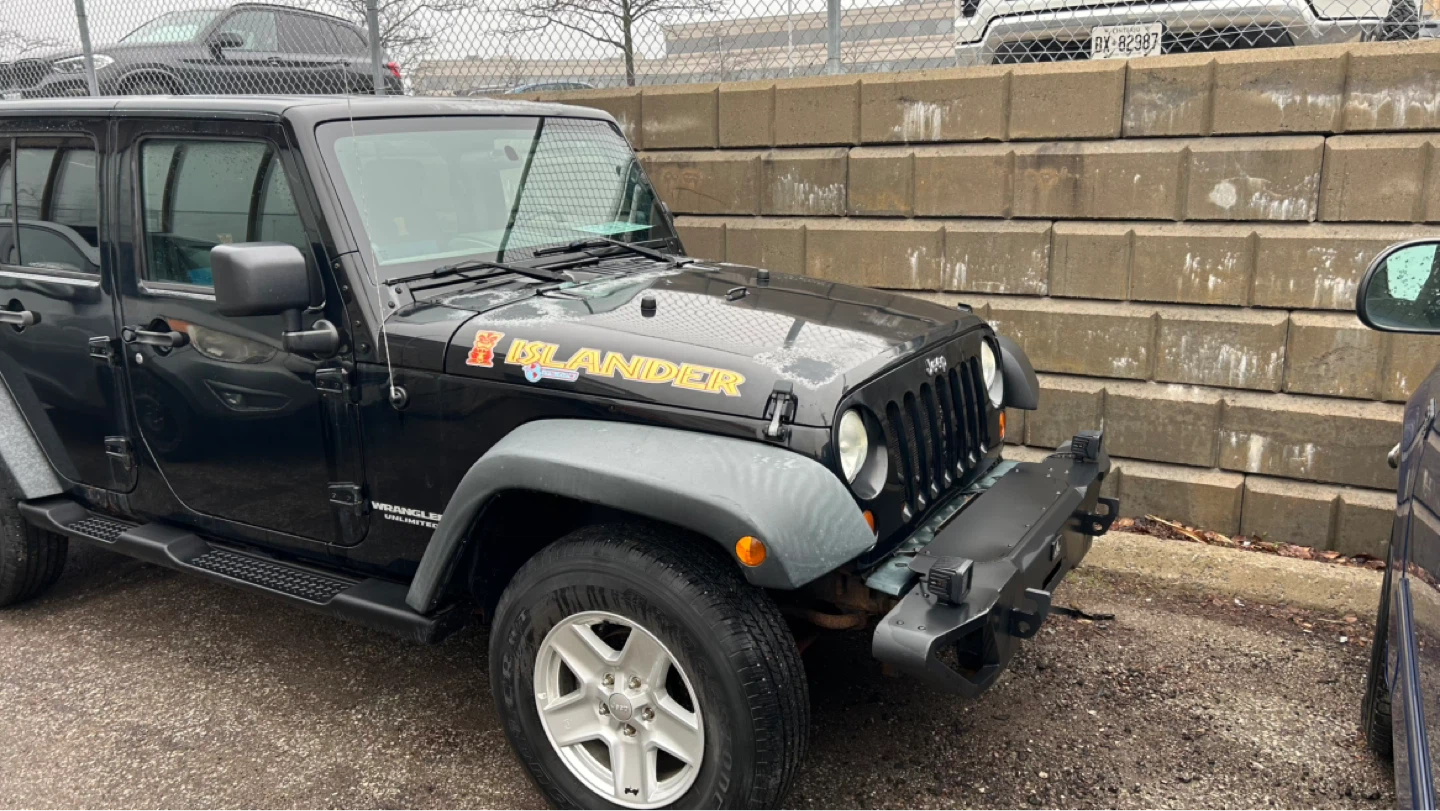 Jeep Wrangler Unlimited Islander Edition - photo 2