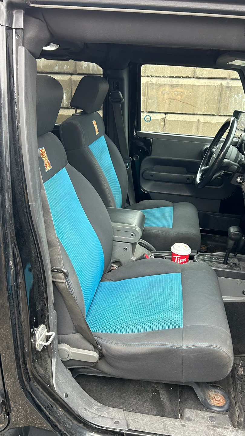 Jeep Wrangler Unlimited Islander Edition - photo 4