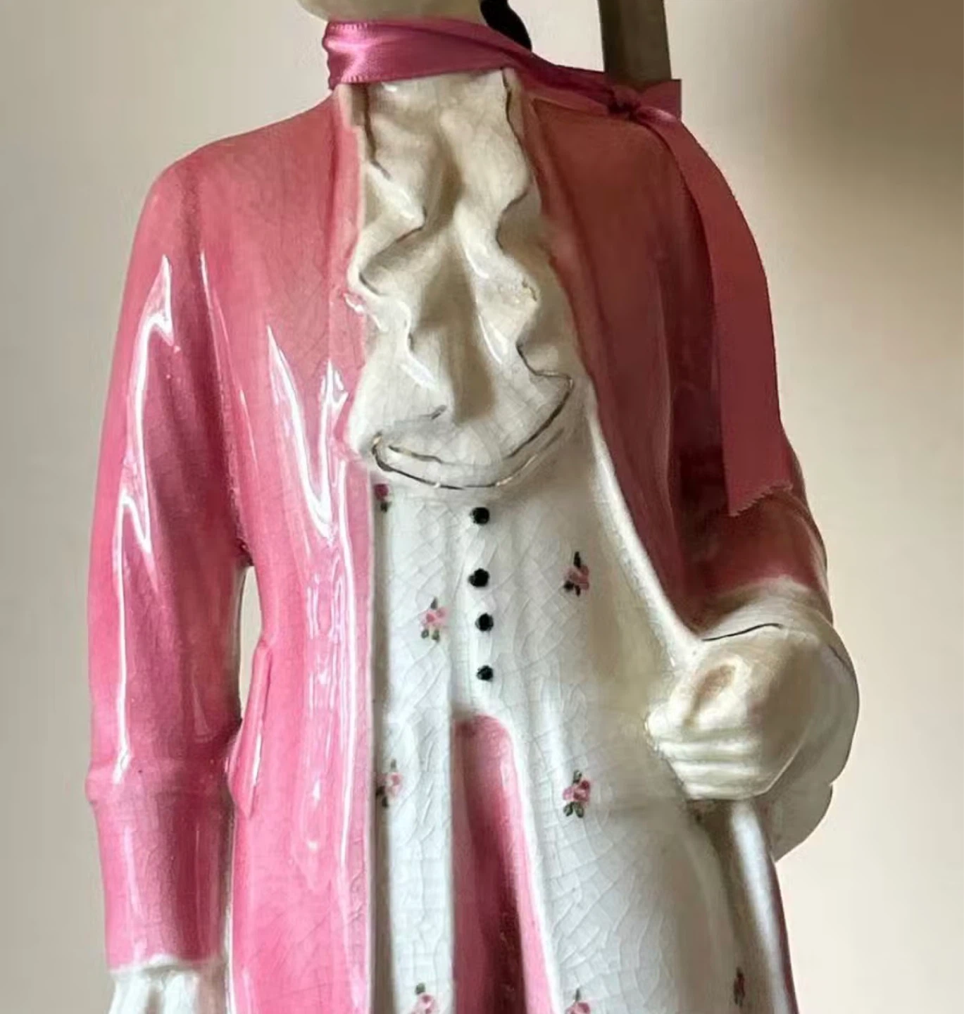 Vintage Ceramic Figurine Table Lamp - photo 4