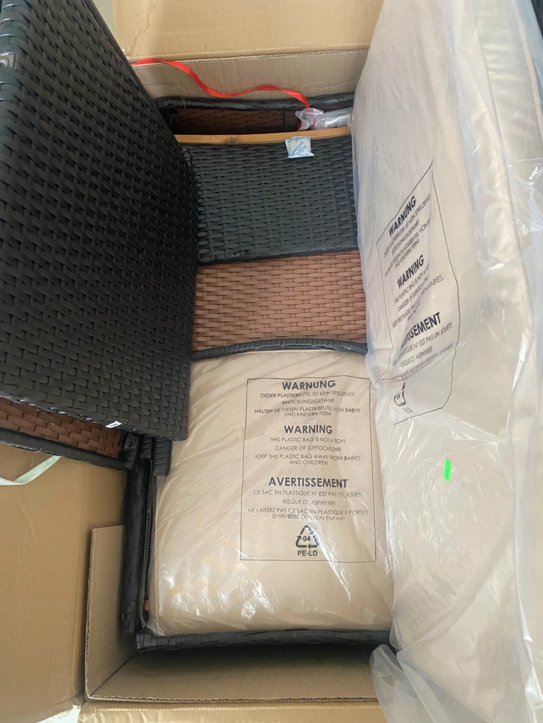 4 Pcs Outdoor Rattan Set - brand new, not assembled yet - photo 5