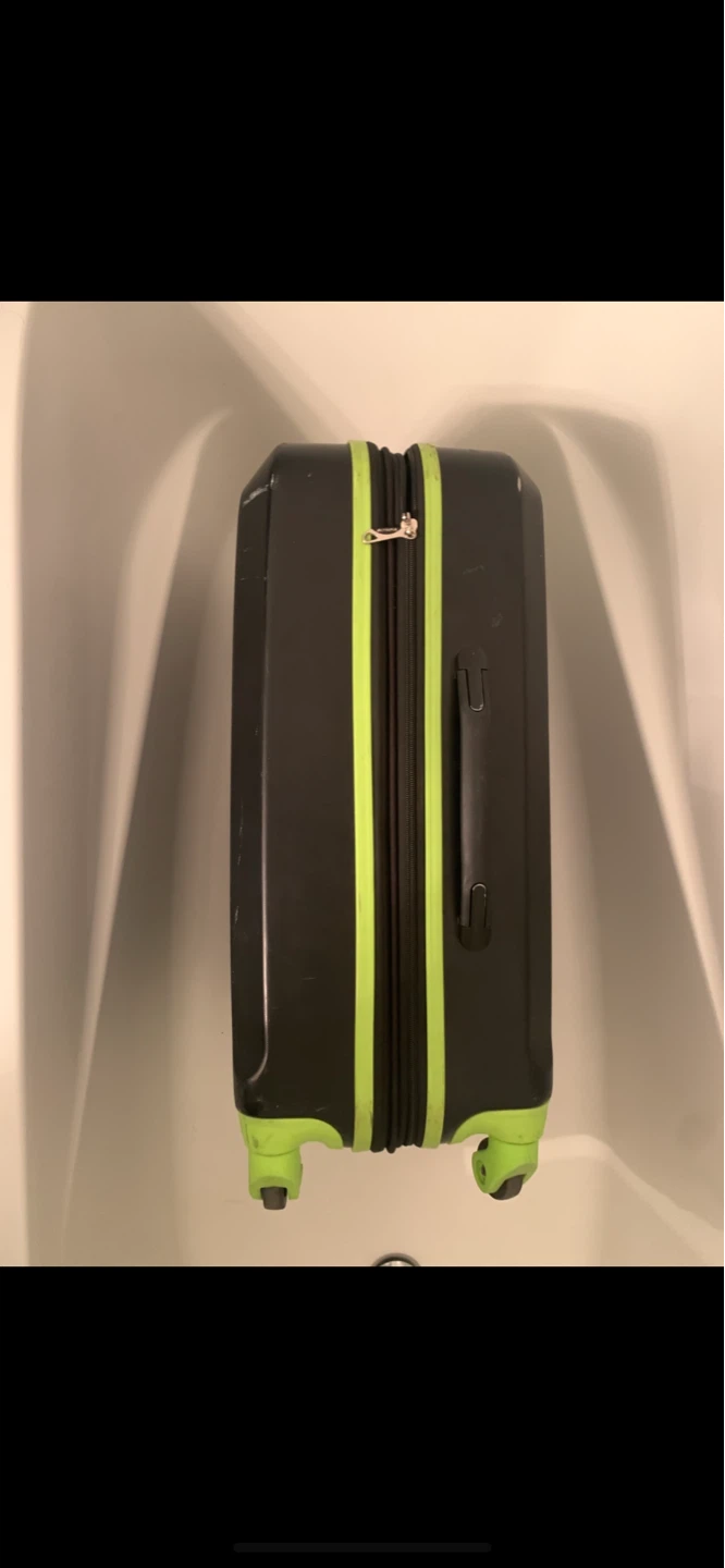 “Olympia” Black/Lime Hardshell Suitcase - photo 5