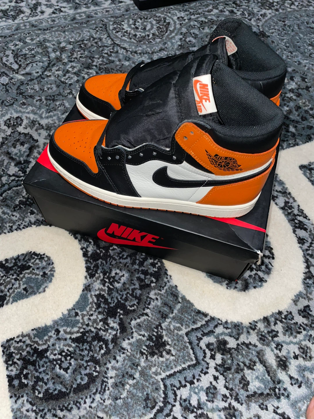 (2015) Nike Air Jordan 1 High "Shattered Backboard" - photo 4