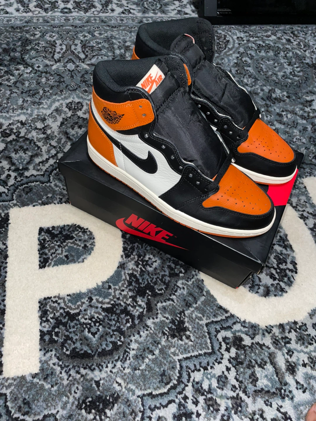 (2015) Nike Air Jordan 1 High "Shattered Backboard" - photo 2