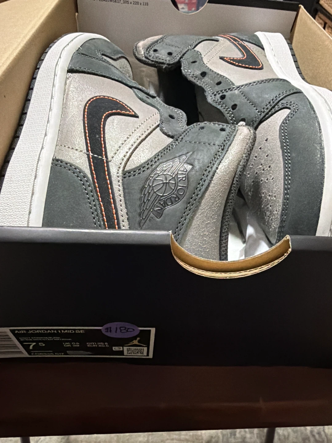 Air Jordan 1 Mid SE Men's Shoes Size 7.5 - photo 5