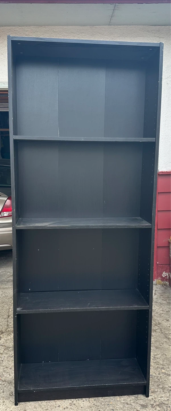 7ft tall book shelf - photo 2
