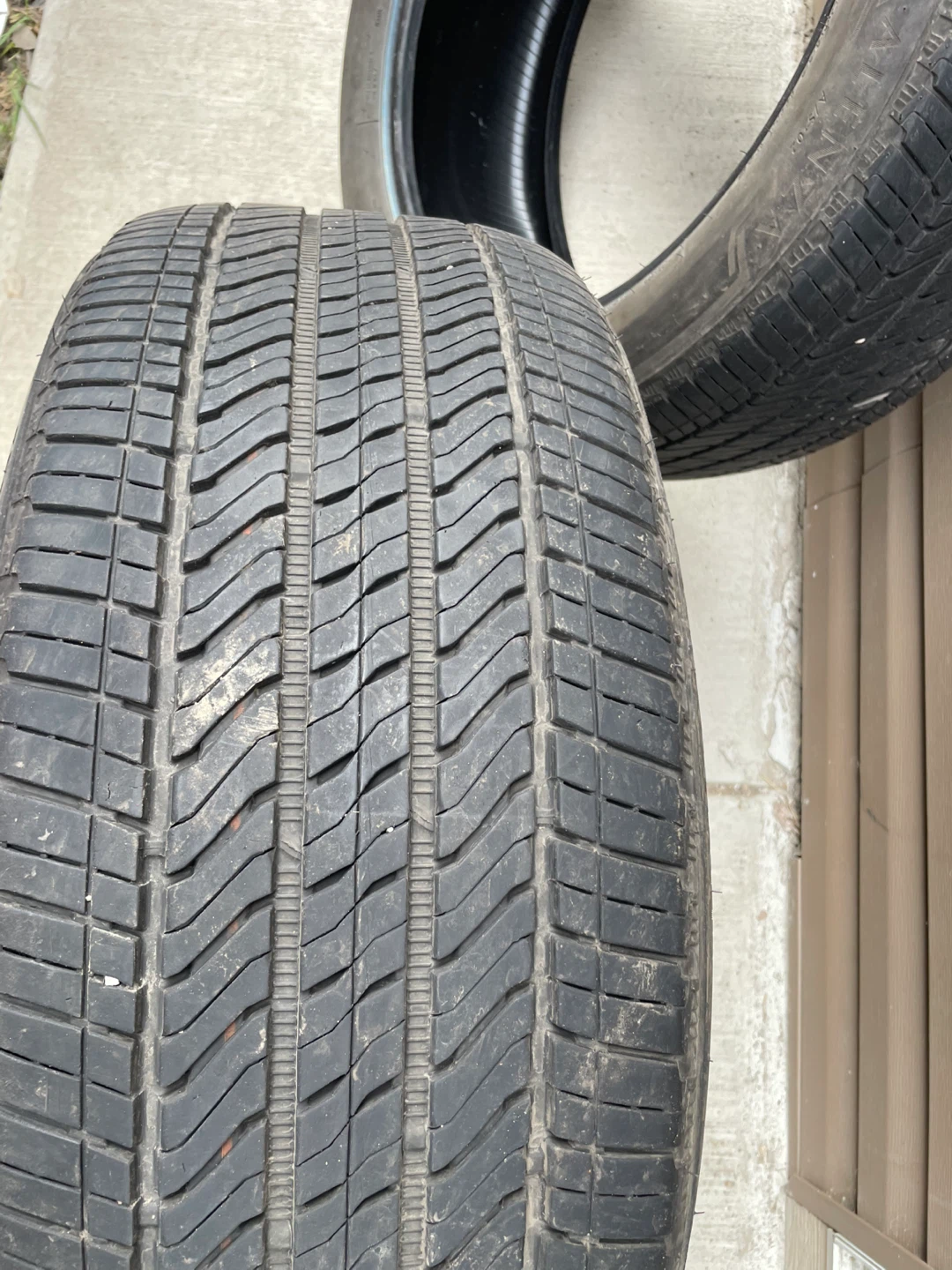Bridgestone All Season Tires 275/50R22 - photo 3