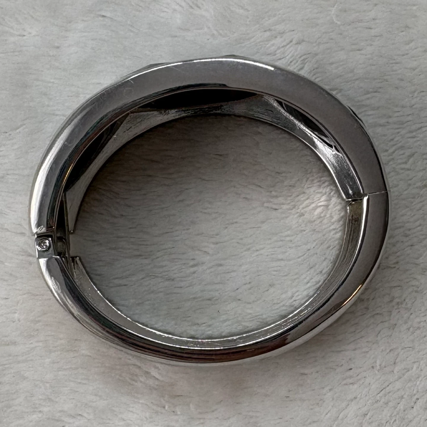 Chunky Silver Tone Hinged Bangle Bracelet Black Stone Statement - photo 4