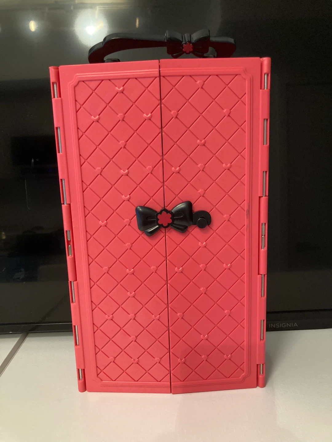 Doll Wardrobe with Accessories - photo 4