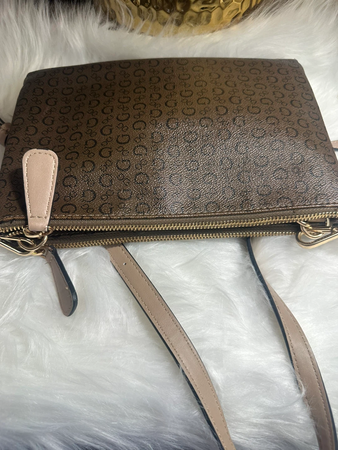 Guess Brown Monogram Shoulder Bag - photo 2