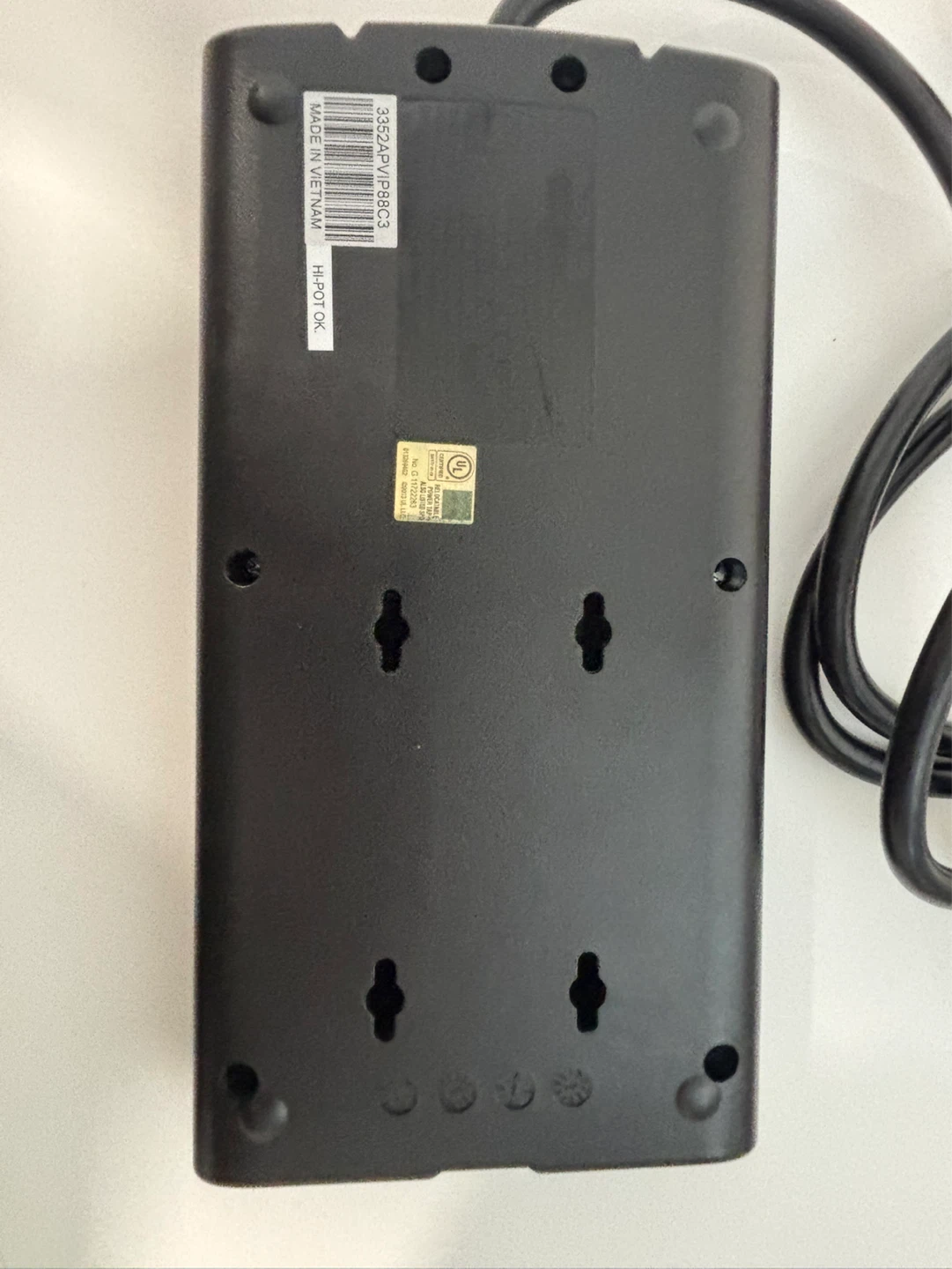 Power bar and surge protector by Tripp Lite - photo 4