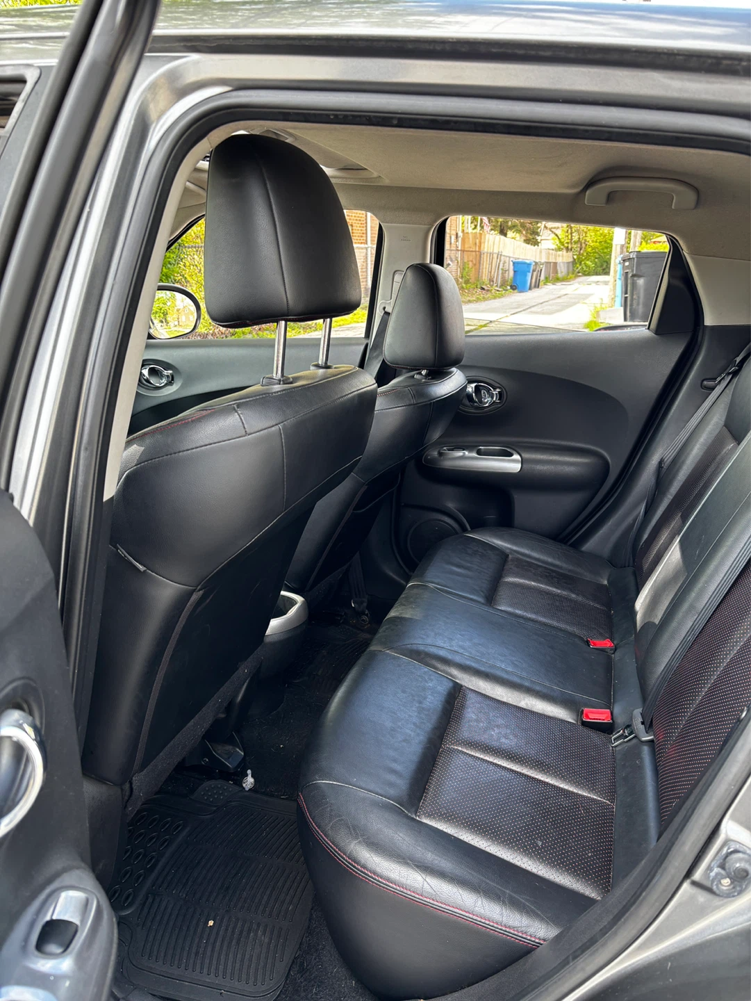 Gray Nissan Juke SL AWD - photo 5