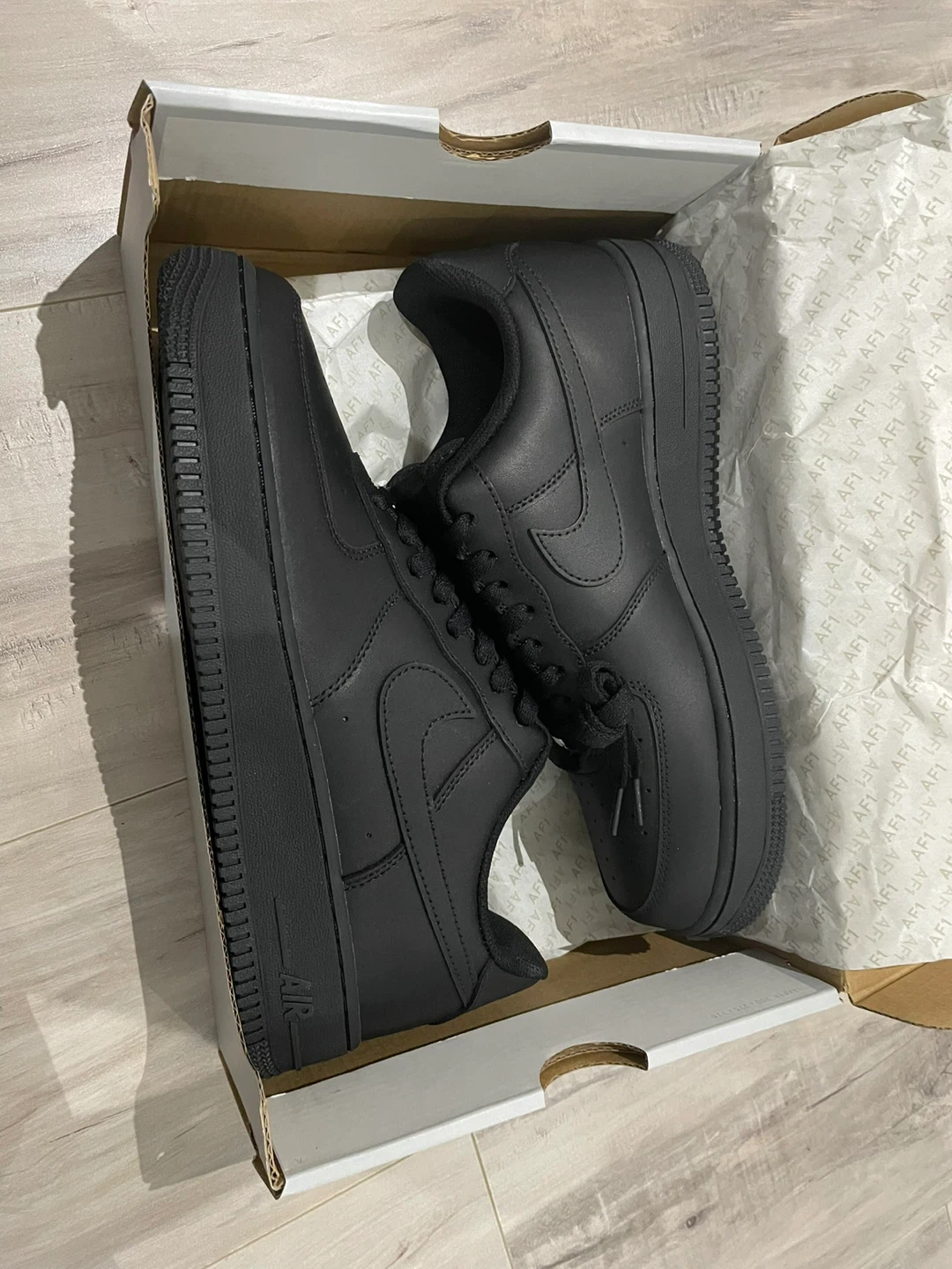 Brand New Nike Airforce 1 Black or White