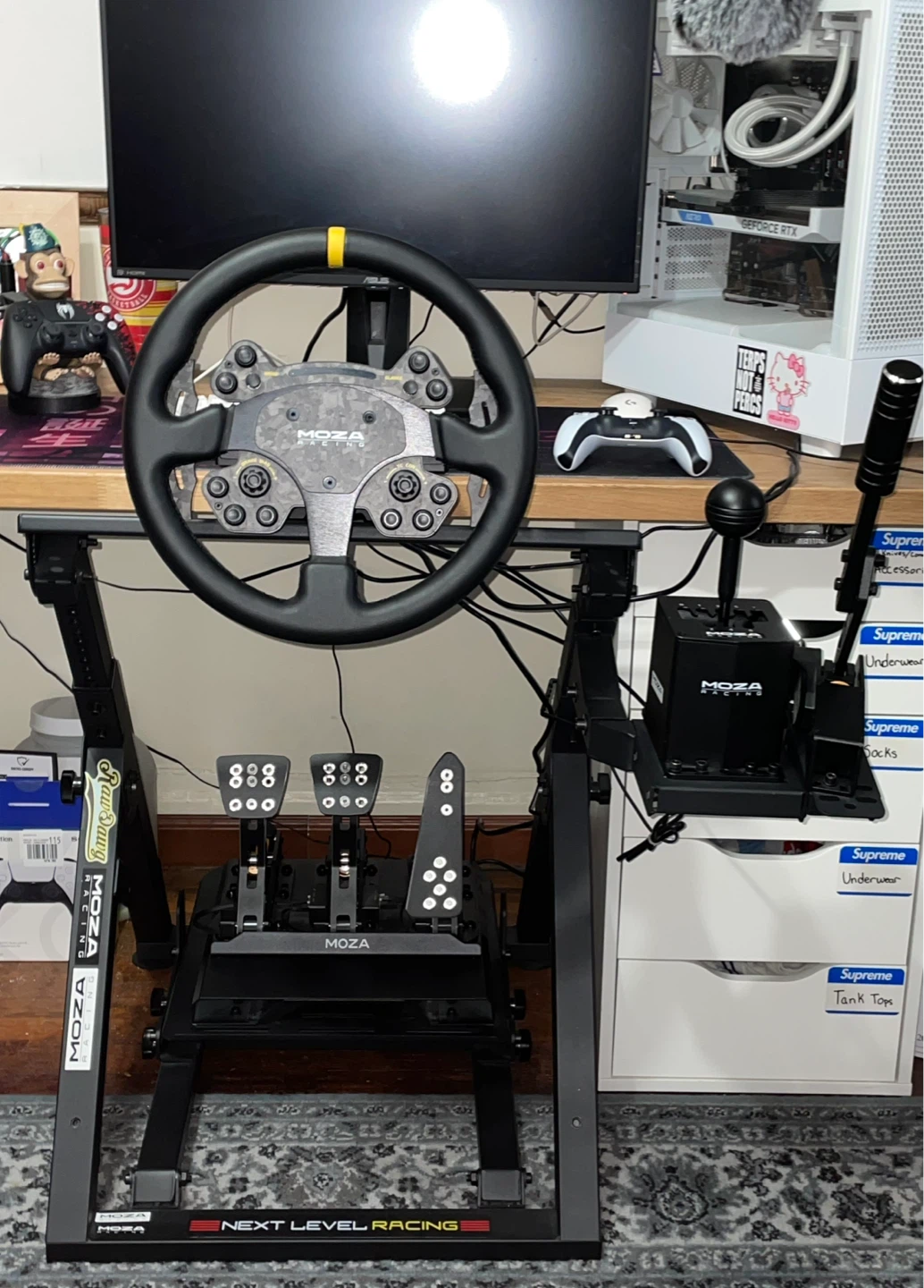 MOZA Racing Simulator Whole Setup - photo 2