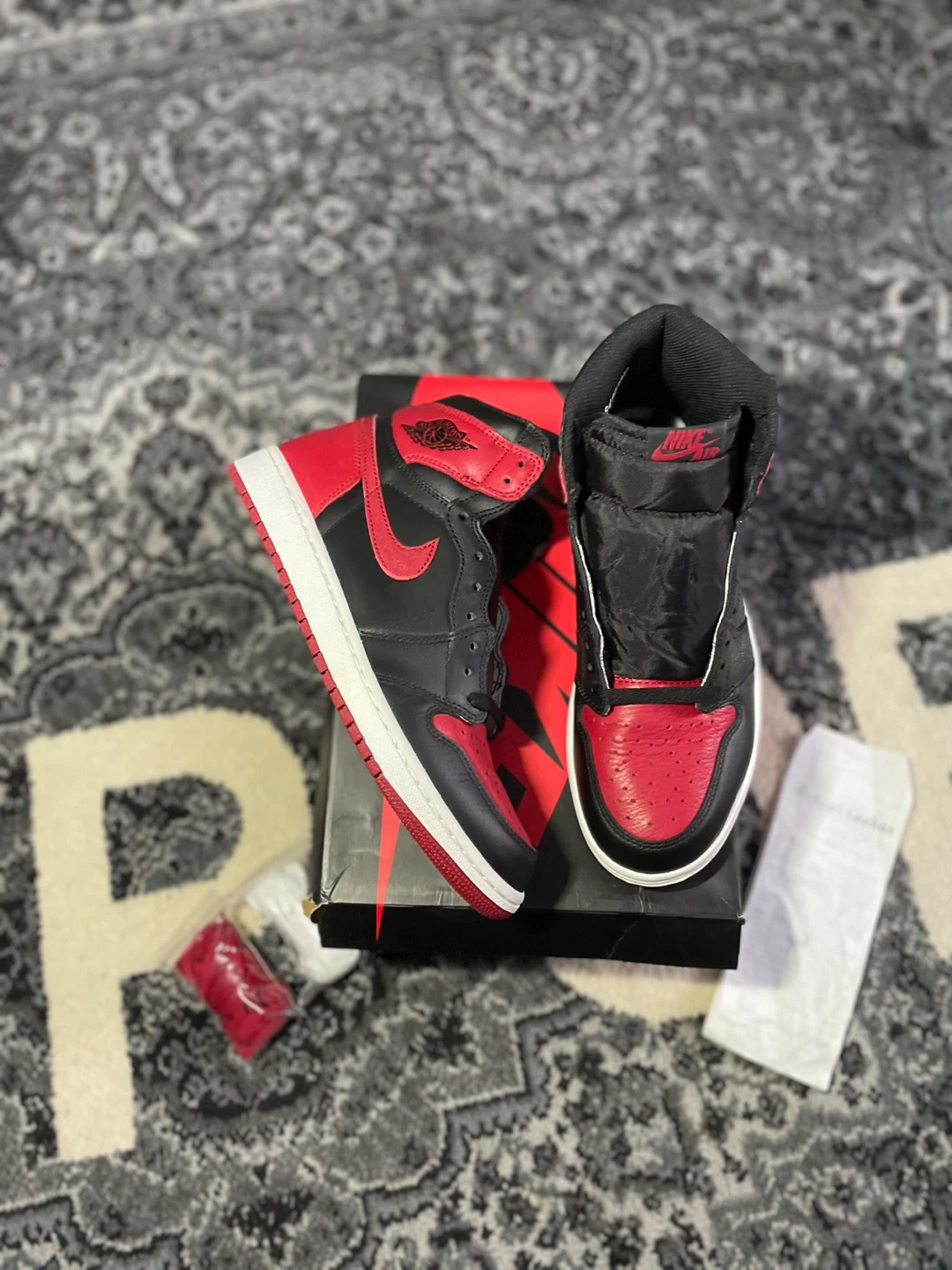 Bred Banned Jordan 1s (2016)