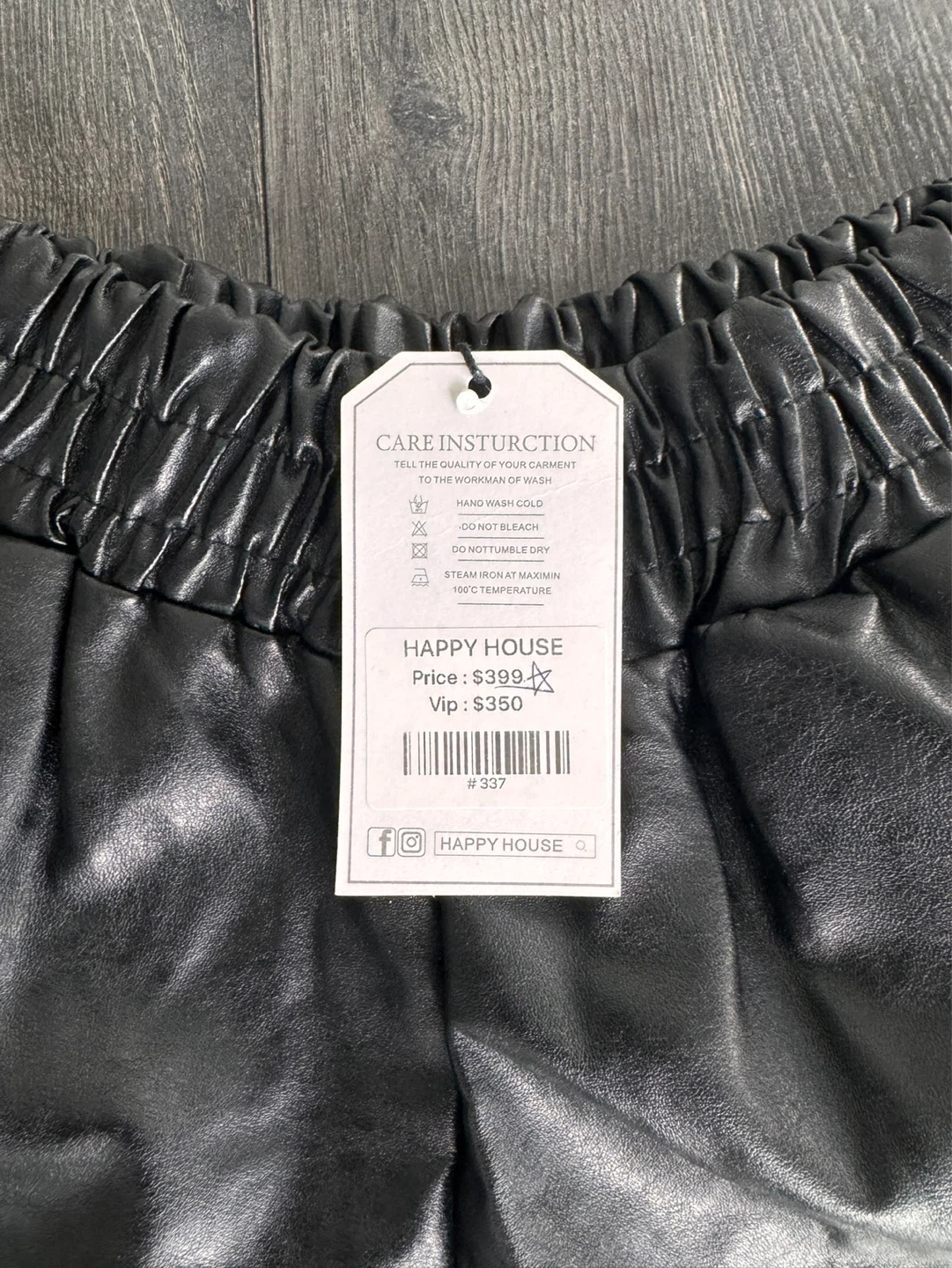 faux leather shorts - Black - photo 2