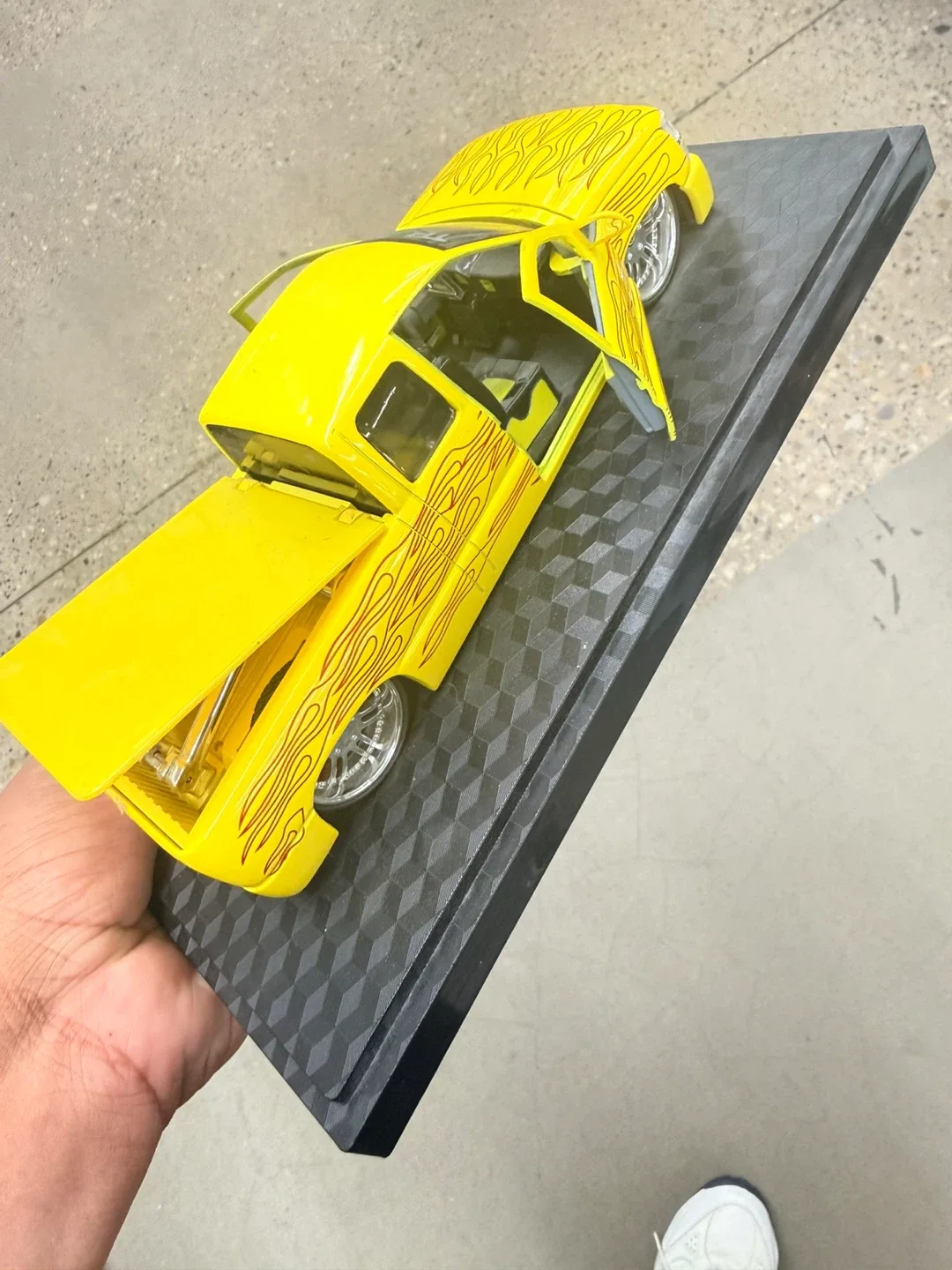 Yellow Custom Diecast Truck Model - photo 2
