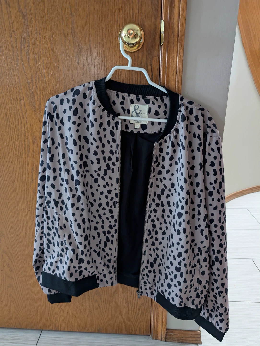 Women's Leopard Print Bomber Jacket - Size XXXL