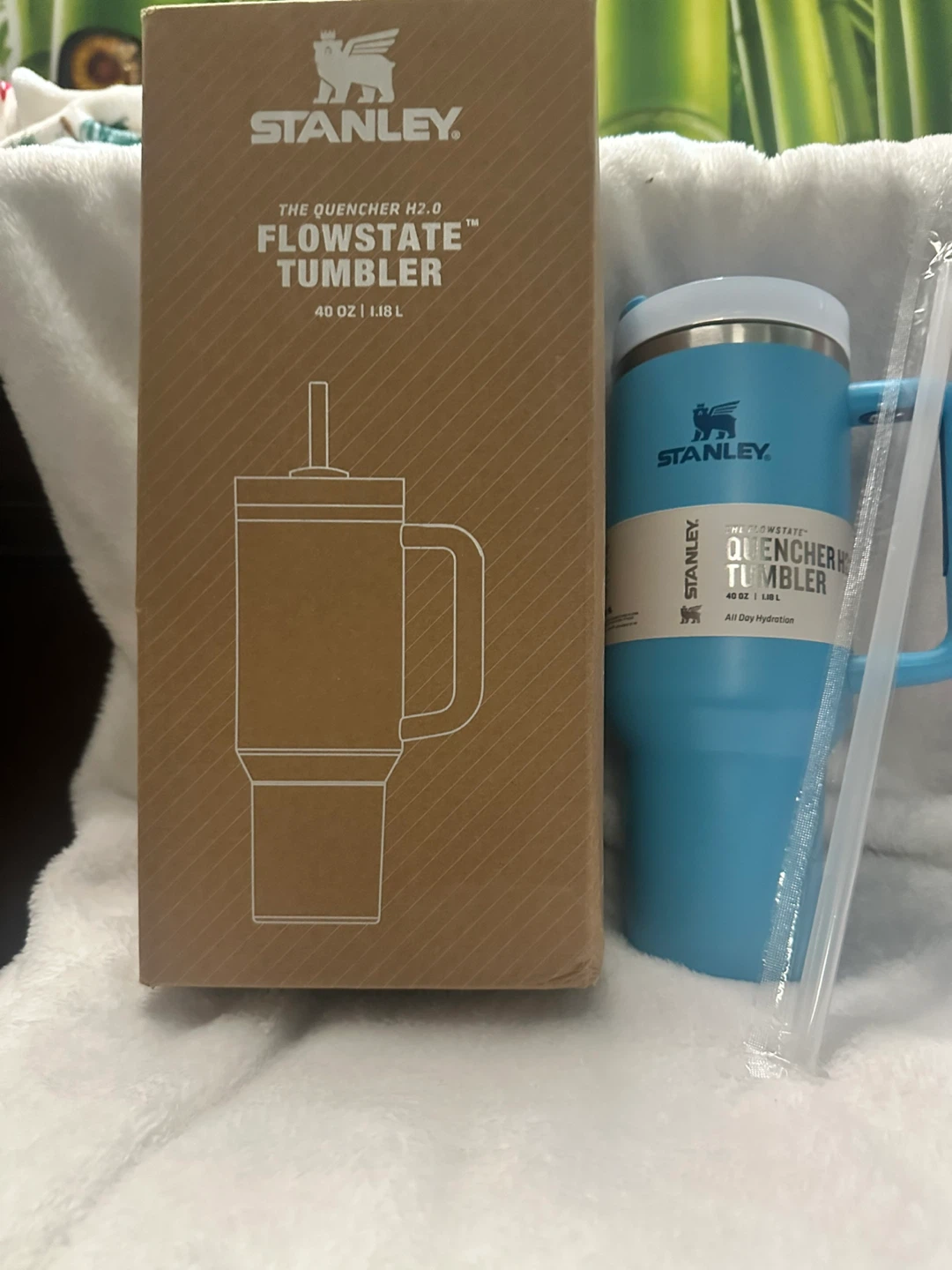 3 Stanley Cups Quencher H2.0 Flowstate Tumbler 40 oz Light Blue