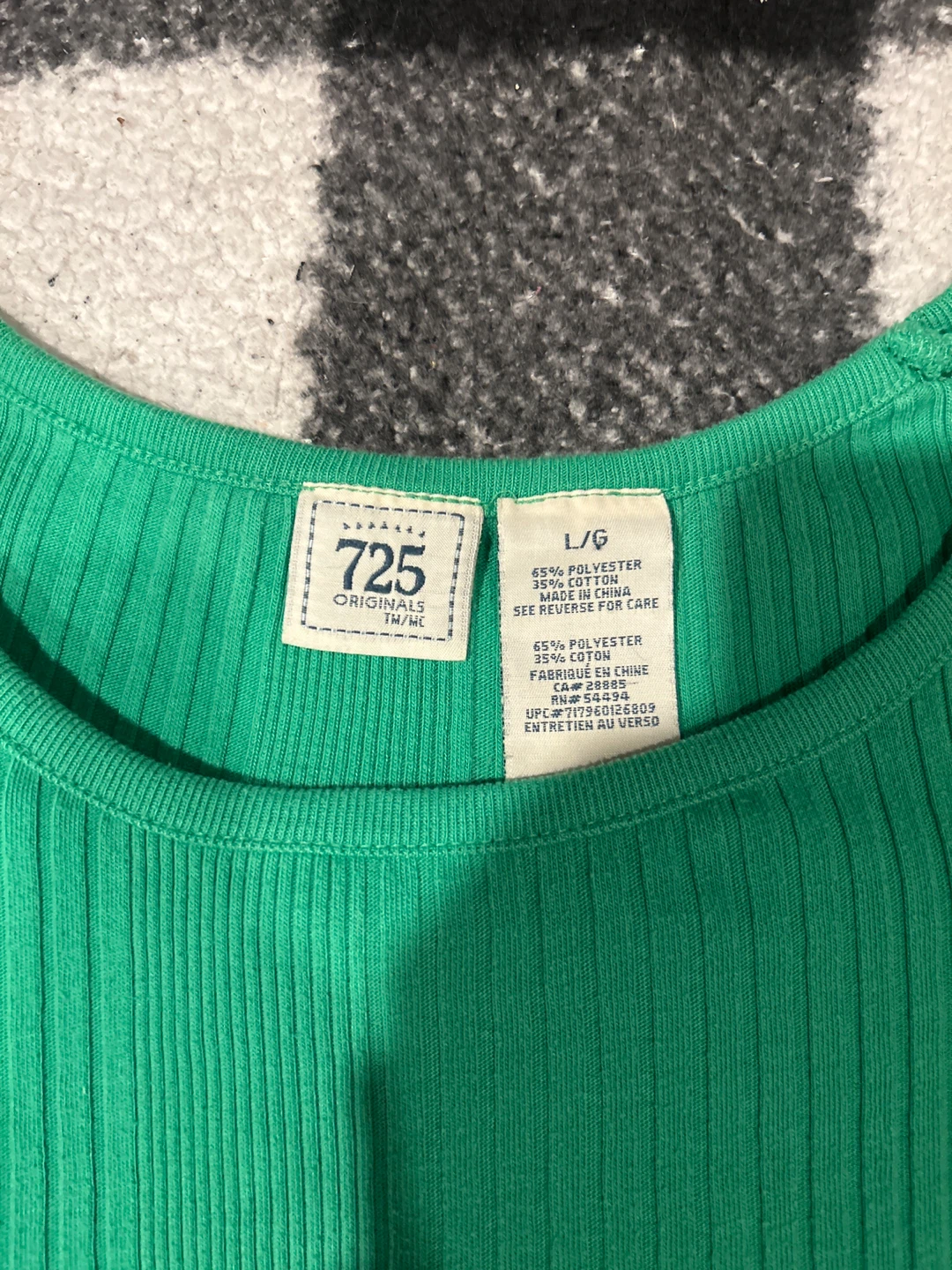 Green 725 ribbed shirt. Size Large - photo 2