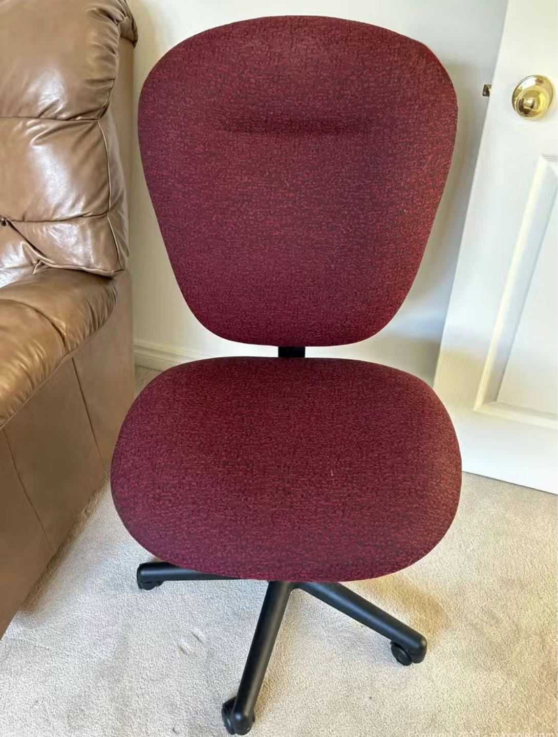 Maroon Office Chair - photo 2